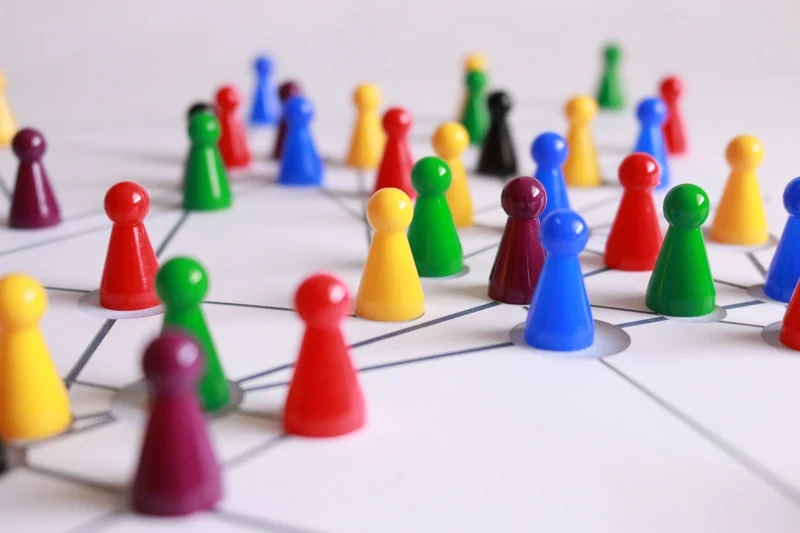 What are semantically related keywords? And how to find them